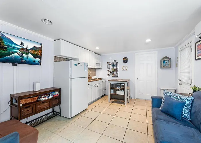 Parrot Bay 17 Ocean City