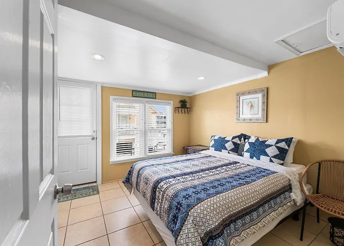 Apartment Parrot Bay 17 *